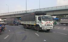 Một cô gái tử vong tại chỗ dưới bánh xe tải ở Ngã ba Vũng Tàu