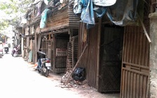 Hơn 20 người chen chúc sống một nhà ở khu 'ổ chuột' Hà Nội