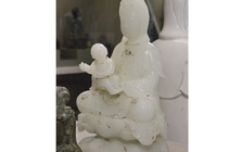 Cổ vật kỳ sự: Tượng Quan Âm tống tử cực quý hiếm