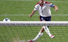 Chuyện lạ trong lịch sử Euro: Quả sút 11 m bị 'ếm' của Beckham