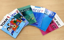Bất ngờ thêm sách giáo khoa song ngữ!: NXB thừa nhận sách chưa thẩm định