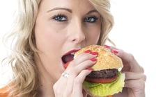Những lý do khiến bạn tăng cân ít ngờ tới