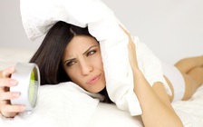 5 thói quen gây hại cho mắt