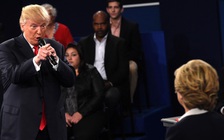 Tranh luận Trump - Clinton lần 2: Đấu khẩu cay nghiệt