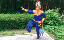 Làng hát bội của vua