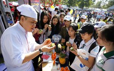 Tư vấn hết công suất ở các gian hàng