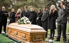 Giới trẻ Anh cởi mở với đưa tang trực tuyến