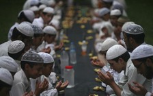 Palestine không cho ly hôn trong tháng chay Ramadan