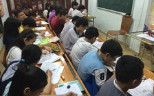 Lịch học thêm kín tới tận ngày thi