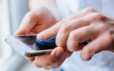 Công nghệ khiến con người lười suy nghĩ