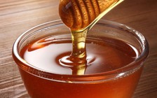 10 lợi ích tuyệt vời khi uống sữa với mật ong mỗi ngày