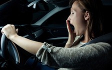 Thiếu ngủ tác động đến não như say rượu