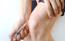 Tiêm steroid có thể gây rối loạn xương ở bệnh nhân viêm khớp