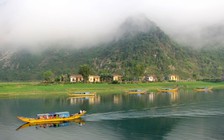 Cổng vào Phong Nha - Kẻ Bàng: Lãng phí, không cần thiết