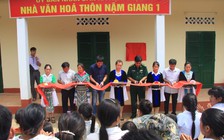 Báo Thanh Niên tặng nhà văn hóa cho người dân biên giới