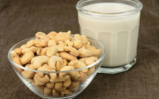 Nếu bạn không dùng được sữa bò, có 4 loại sữa thay thế sau