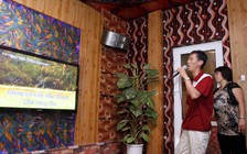 Sẽ gắn 'bọ' theo dõi đầu karaoke?