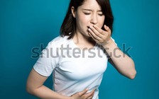 Người phụ nữ 5 năm liền 'nằm một chỗ, nôn mửa 100 lần mỗi ngày'