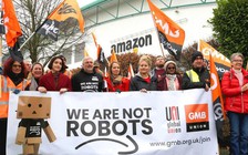 Nhân viên Amazon tại châu Âu đình công