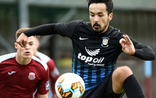 Cuộc 'tháo chạy' của ông trùm bán độ