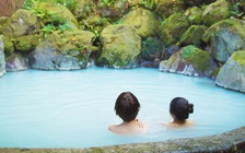 Đi Nhật Bản tắm suối nước nóng trong mùa đông cần lưu ý gì?