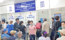 Bệnh viện 'cãi' bảo hiểm y tế