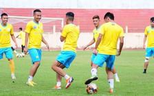 Chưa khai mạc, giải hạng nhất gặp sự cố