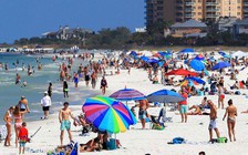 Cùng đi du lịch, 6 sinh viên Mỹ nhiễm Covid-19