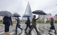 Hàn Quốc gửi hàng chống Covid-19 đến Triều Tiên