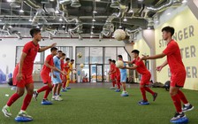 HLV Philippe Troussier: Cần trao cơ hội thi đấu cho cầu thủ trẻ nhiều hơn