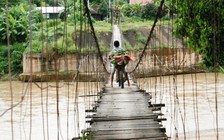 Từ đơn thư bạn đọc: Nguy hiểm từ những cây cầu treo trên sông Pô Kô