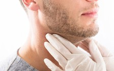 Bệnh nhân ung thư được chữa khỏi tiết lộ các triệu chứng dễ bị 'bỏ qua'