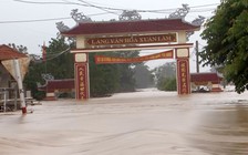 Những lũ lụt quê nhà miền Trung khiến bao người Việt phải thao thức