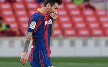 Barcelona đối mặt nguy cơ phá sản