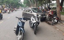 TP.HCM: Tai nạn liên hoàn giữa ô tô và 4 xe máy, 2 người bị thương