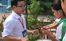 Thầy giáo truyền cảm hứng cho học sinh miền Tây