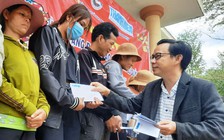 Mang xuân ấm đến vùng núi lở