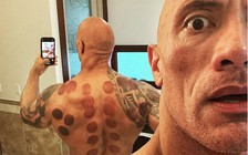 Dwayne 'The Rock' Johnson khoe lần đầu giác hơi