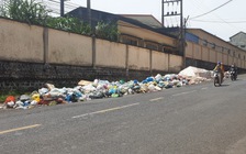 Người dân chặn xe chở rác vào nhà máy, hàng trăm tấn rác 'bủa vây' TP.Bảo Lộc
