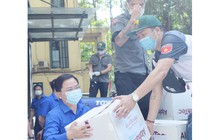 San sẻ yêu thương, chung tay vượt qua đại dịch