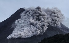 Núi lửa ở Indonesia tiếp tục phun trào