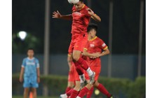 Tuyển Việt Nam chống bóng bổng bằng cách nào?