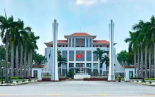 Cán bộ, công chức cần tự soi bản thân