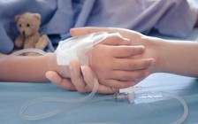 Hơn 80% trẻ phải nhập viện do Omicron 'tàng hình' ở lứa tuổi này