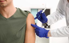 Người có 'miễn dịch lai' chống được tái nhiễm Omicron mạnh nhất