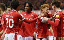 Nottingham Forest quay cuồng 'chơi lớn'