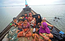 Myanmar: Lật thuyền chở người Rohingya, 21 người chết