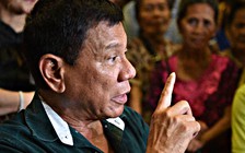 Tổng thống Duterte doạ phiến quân: 'Tôi tàn bạo gấp 10 lần IS'