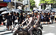 Tống tiền du khách nước ngoài, 2 cảnh sát Bangkok bị sa thải