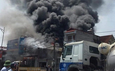 Tạm giữ thợ hàn trong vụ cháy xưởng bánh kẹo khiến 8 người chết
